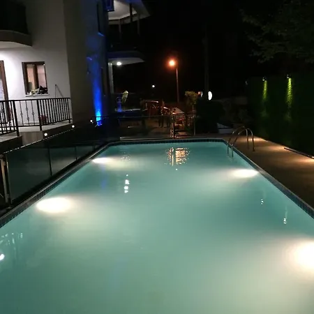 Miray Villas *