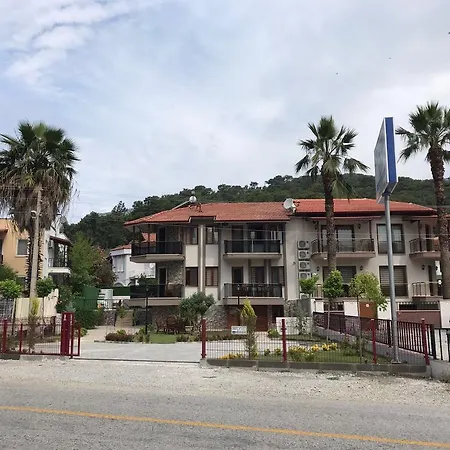 بيت للعطل Miray Villas *