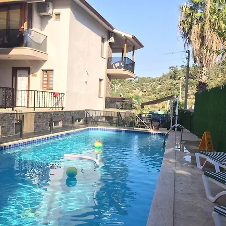 Miray Villas بيت للعطل